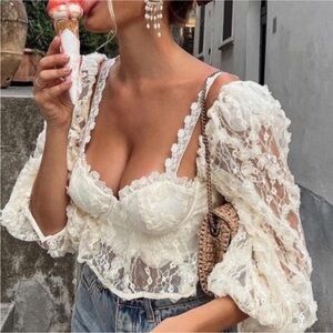 For love and lemons lace tie now back floral appliqué crop top ysabelle